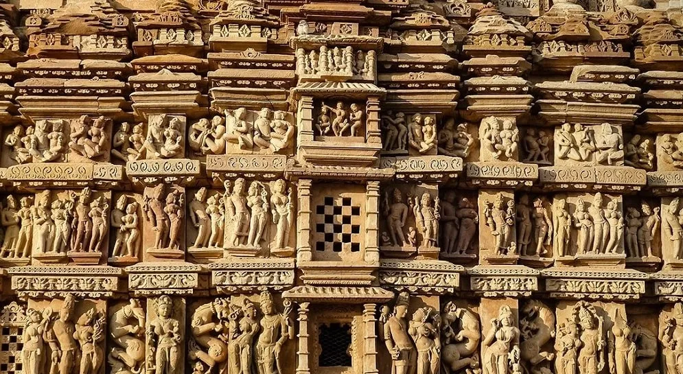 What are some great examples of Indian temple architecture?