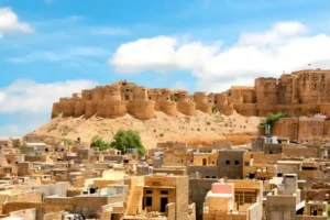 Jaisalmer, Rajasthan: जैसलमेर शहर को "द गोल्डन सिटी" के नाम से भी जाना जाता है