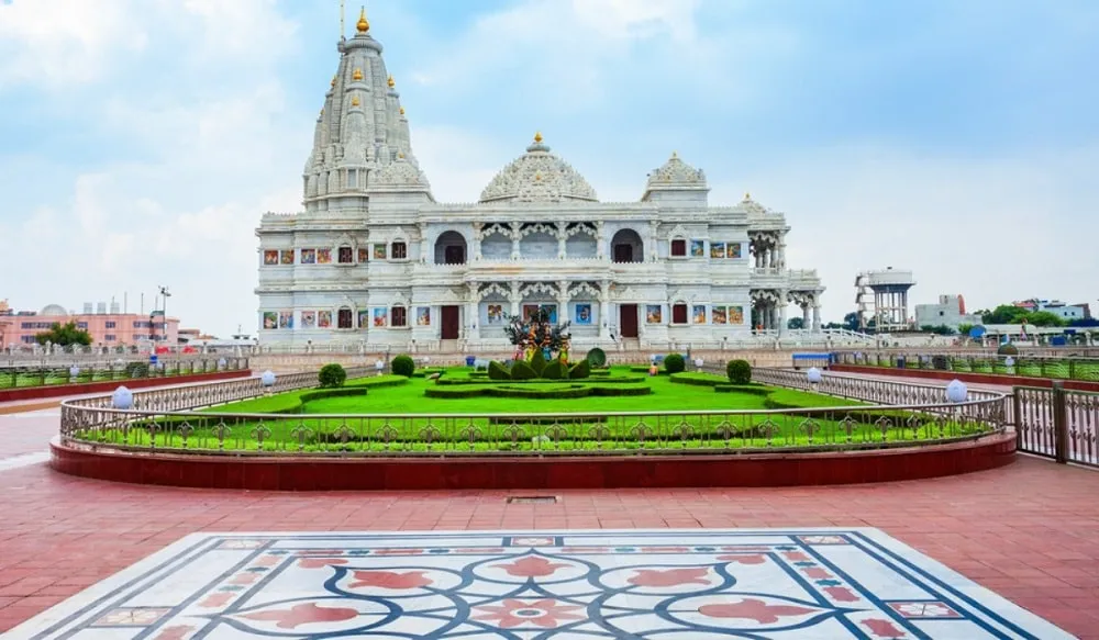 वृन्दावन: Top Places to Visit in Vrindavan in Hindi, Best time to visit Vrindavan and How to reach Vrindavan