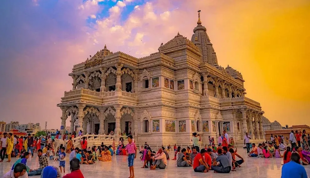 वृन्दावन: Top Places to Visit in Vrindavan in Hindi, Best time to visit Vrindavan and How to reach Vrindavan