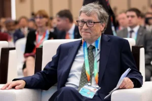 Short Biography of Bill Gates