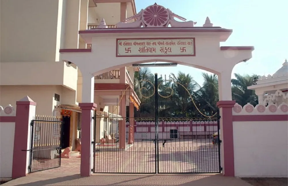 Jain Dharamshala In Tithal