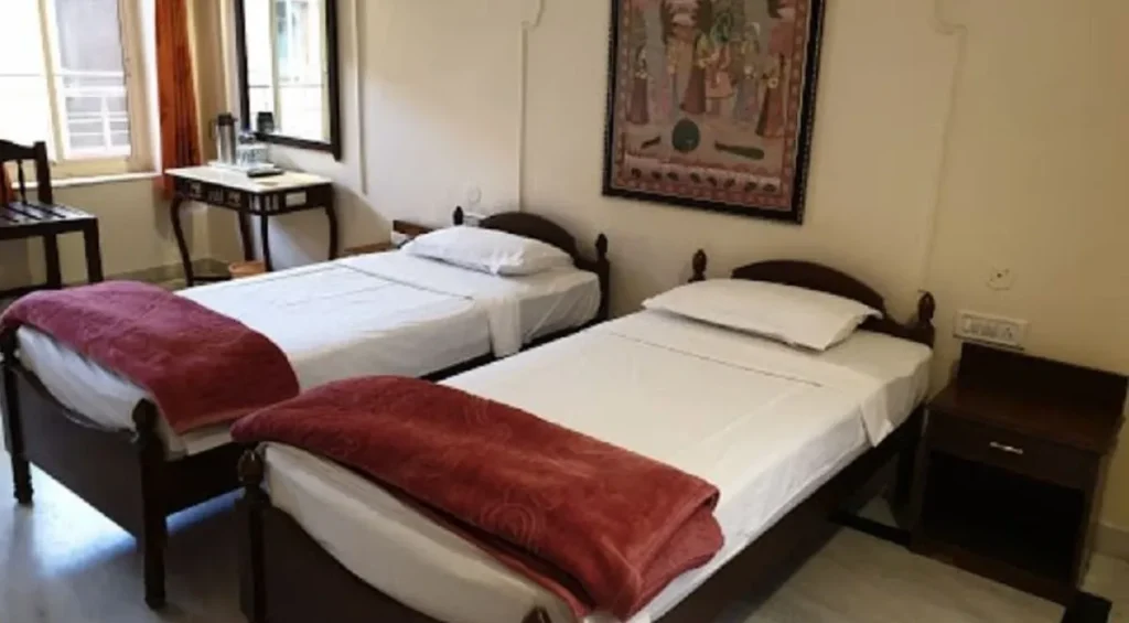 Jain Dharamshala in Delhi -दिल्ली में चुनिंदा जैन धर्मशाला