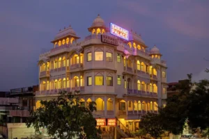 Best 5 Hotels near Railway Station in Jaipur- जयपुर रेलवे स्टेशन के पास स्थित कुछ अच्छे व् बजट होटल्स