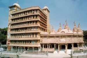 Swaminarayan Dharamshala in Dadar- दादर में स्थित स्वामीनारायण धर्मशाला की जानकारी