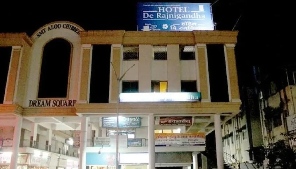 5 Best Hotel Near Railway Station Moradabad- मोरादाबाद रेलवे स्टेशन के पास स्थित अच्छे व् बजट होटल्स