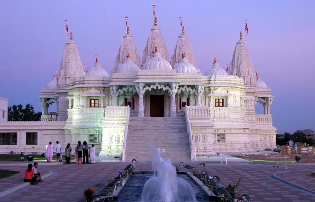 Hindu Temples in Toronto-टोरंटो के प्रसिद्ध हिन्दू मंदिर