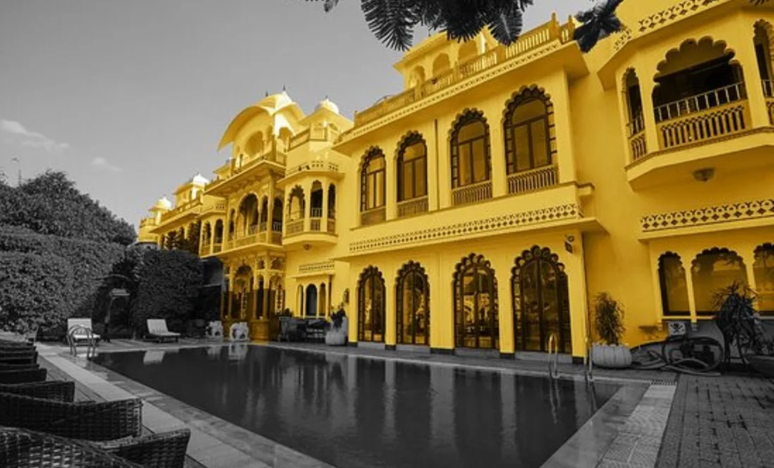 4 Star Heritage Hotels in Jaipur